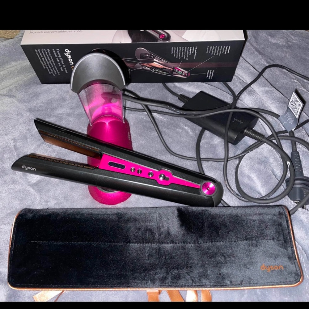Dyson Corrale Cordless Straightener In Excellent Condition